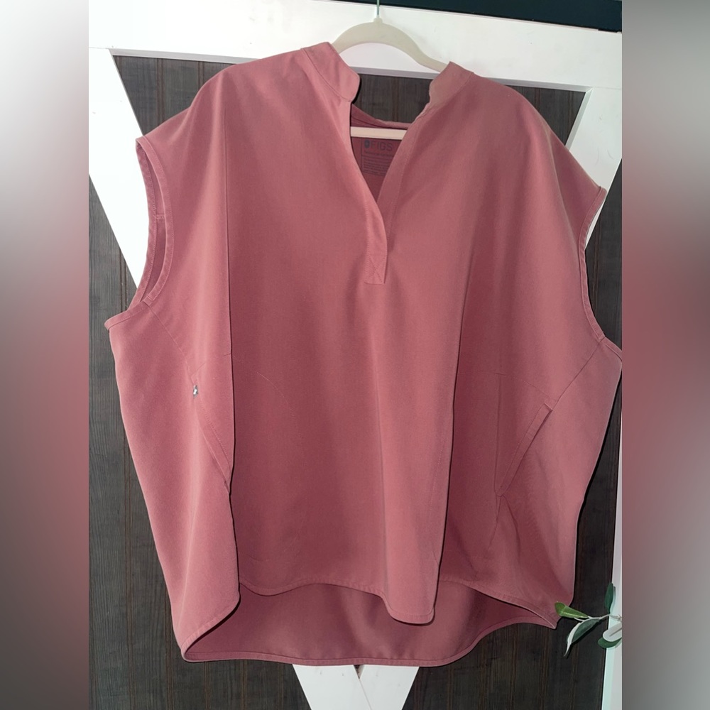Mauve Figs Scrubs